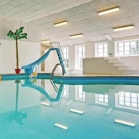 Holiday home Faergegarden